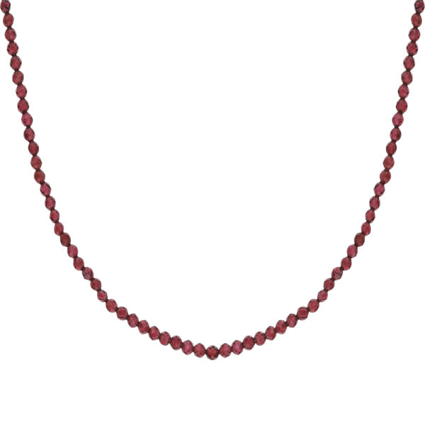 Серебряное колье с гранатом